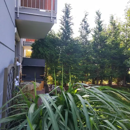 Przytulna Kawalerka Z Ogrodem Apartment Gdansk Exterior photo